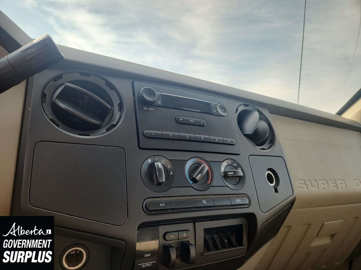2008-ford-f350-image-13