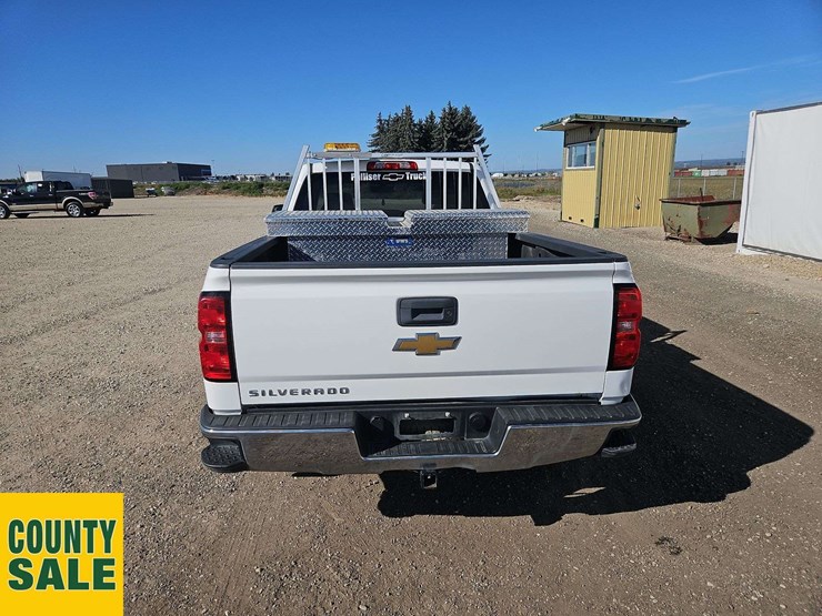 2015-chevrolet-silverado-1500-image-6