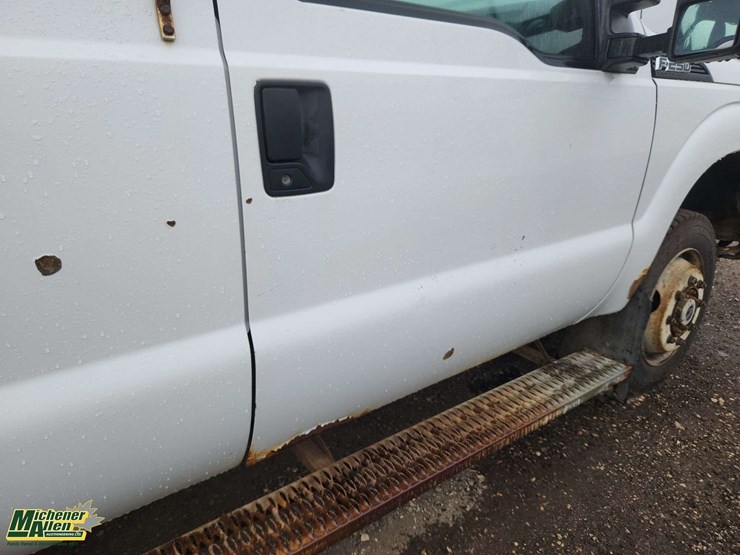 2011-ford-f250-image-37
