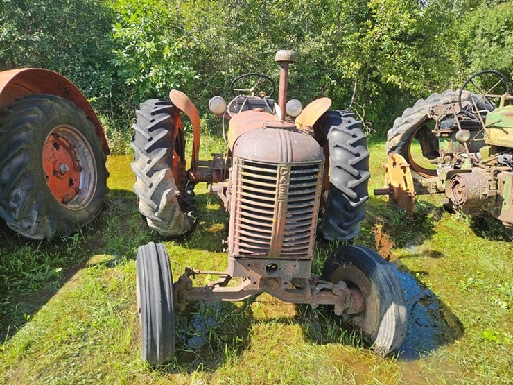 #2523-•-case-tractor-image-8