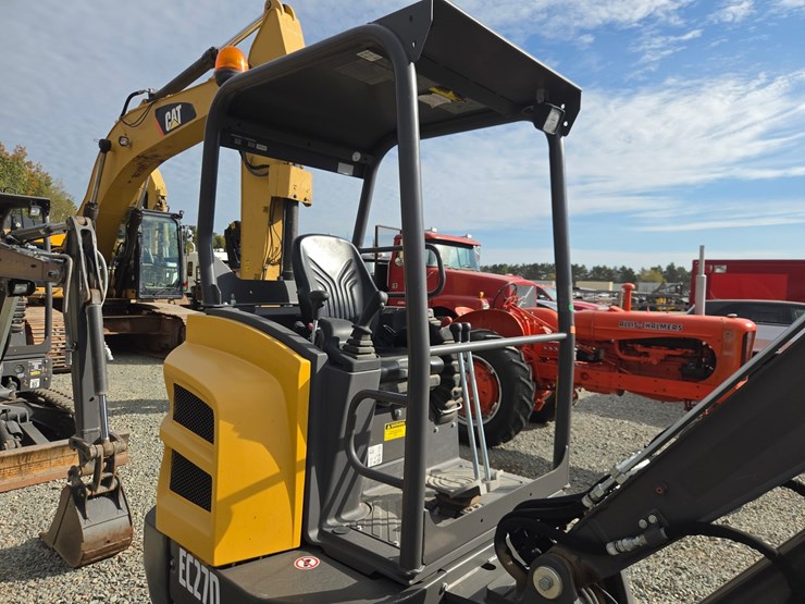 volvo-ec27d-image-39