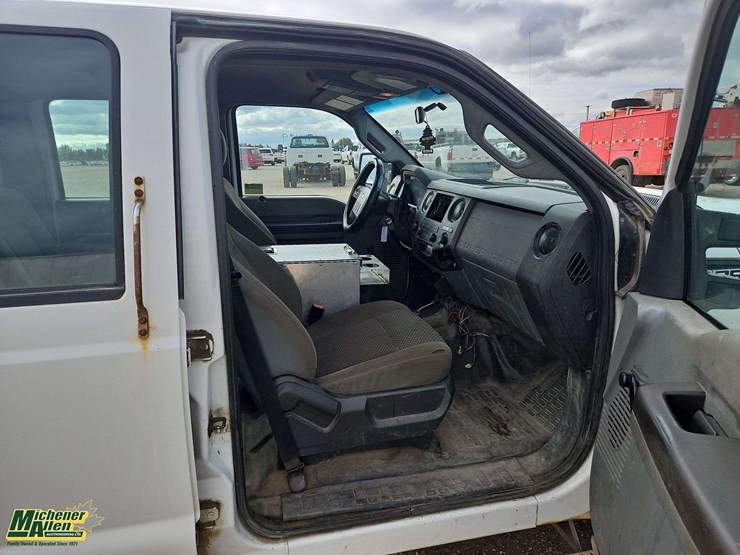 2011-ford-f250-image-17