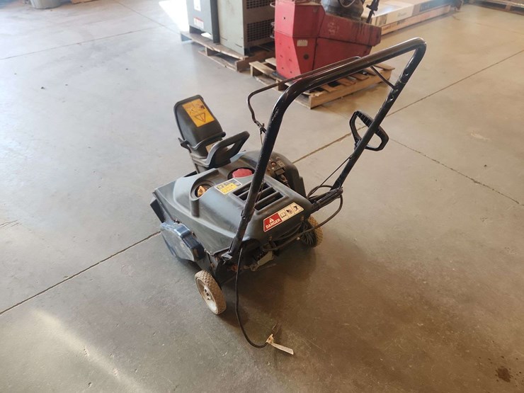 yard-machines-21"-snow-thrower-image-2