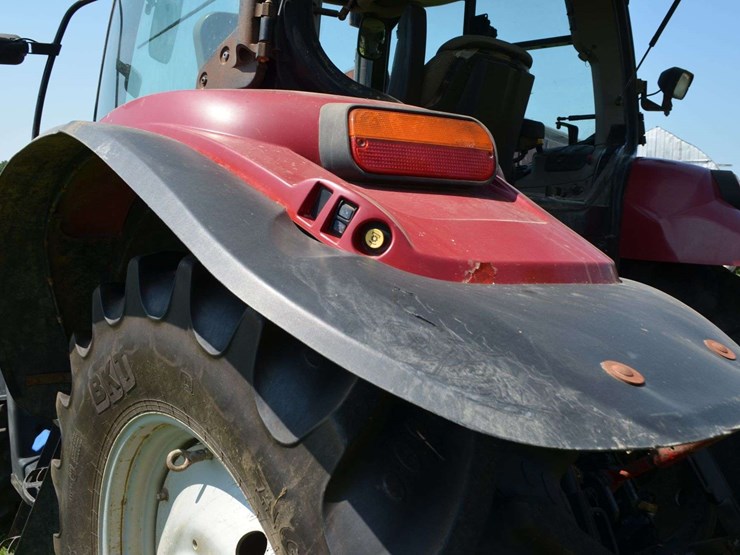case-ih-125-image-12