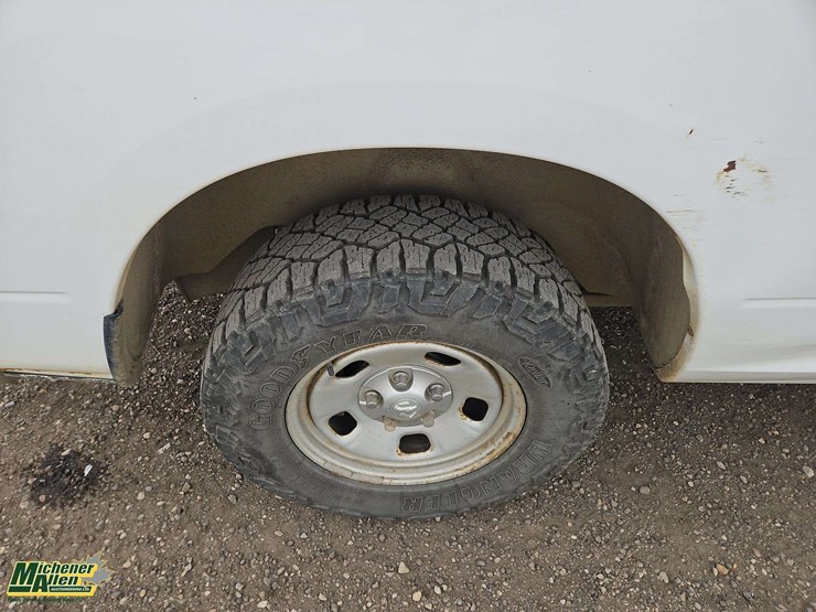 2014-dodge-1500-image-11