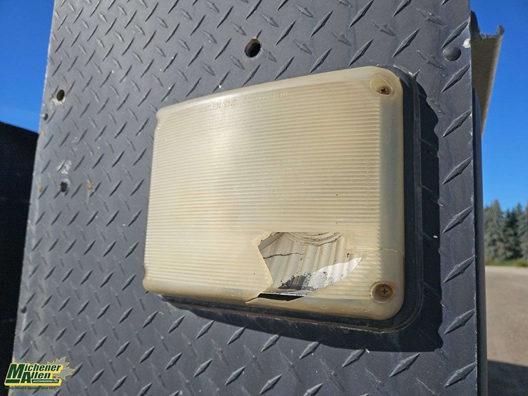 2006-ford-f550-image-43