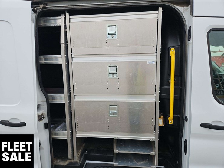 2021-ford-transit-image-24
