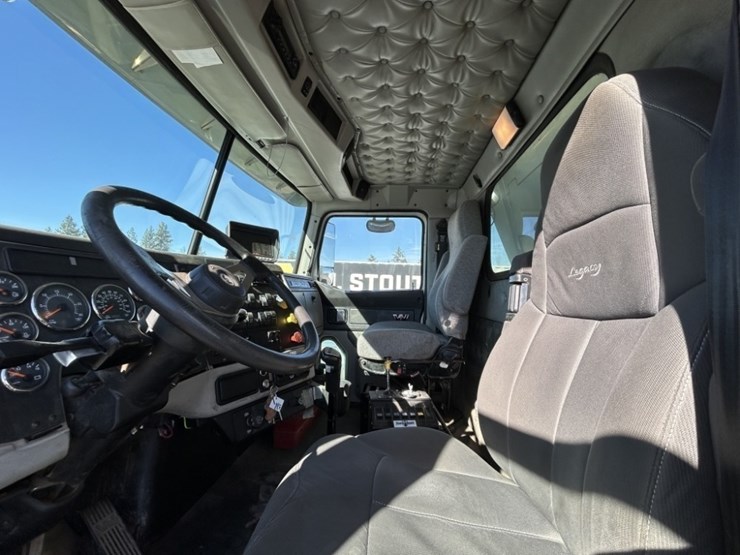 2012-western-star-4900-image-15