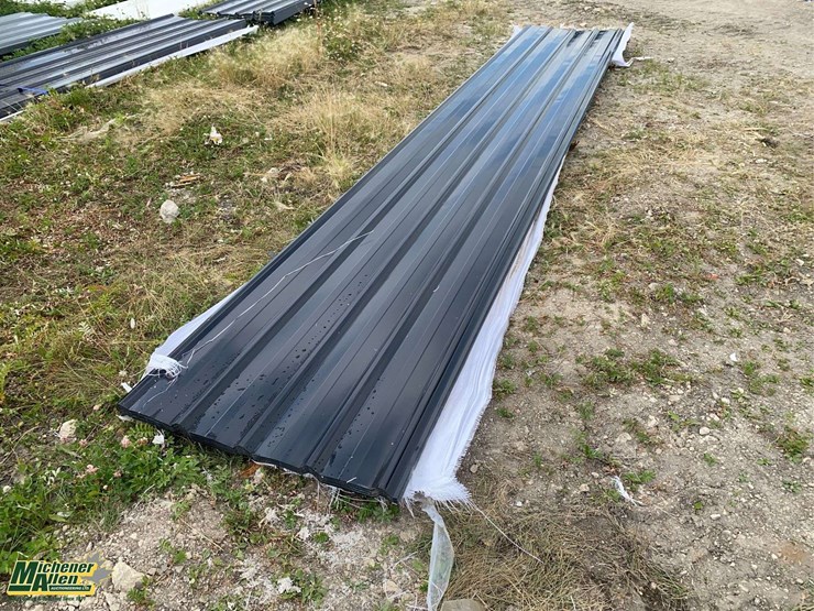 black-metal-siding-18ft-(approximately-50-pieces)-image-5