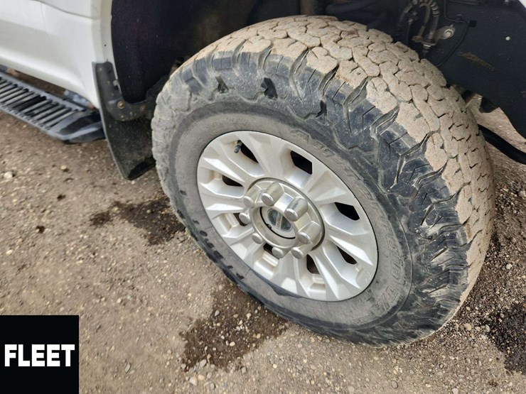 2022-ford-f250-image-26