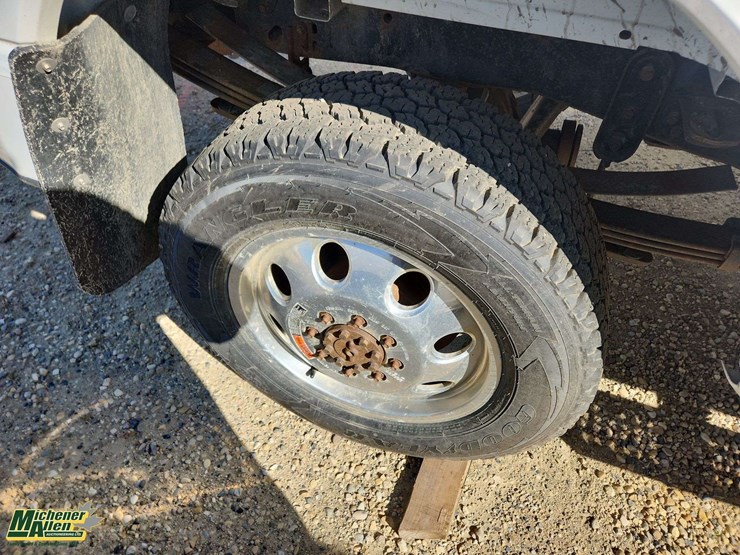 2019-ford-f250-image-10