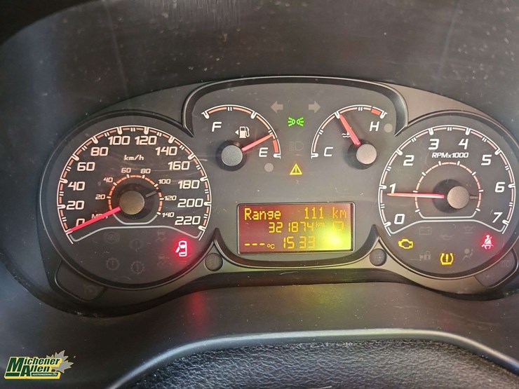 2015-ram-promaster-city-image-19