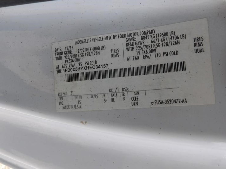 2017-ford-f550-image-27
