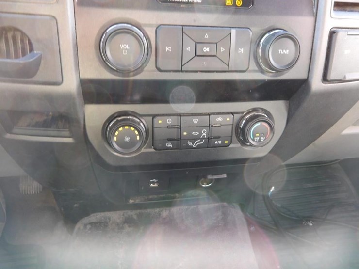 2019-ford-f250-xl-image-20