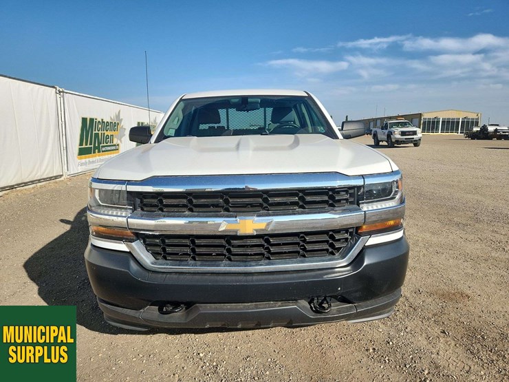 2017-chevrolet-silverado-1500-image-8