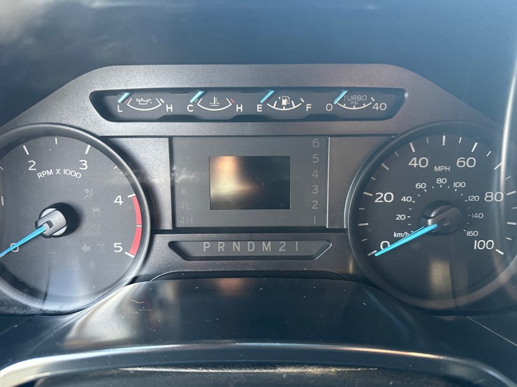 2017-ford-f350-xl-image-37