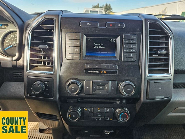 2016-ford-f150-image-19