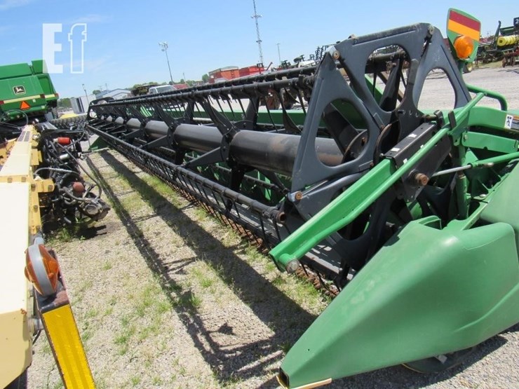 2004-john-deere-635f-image-1