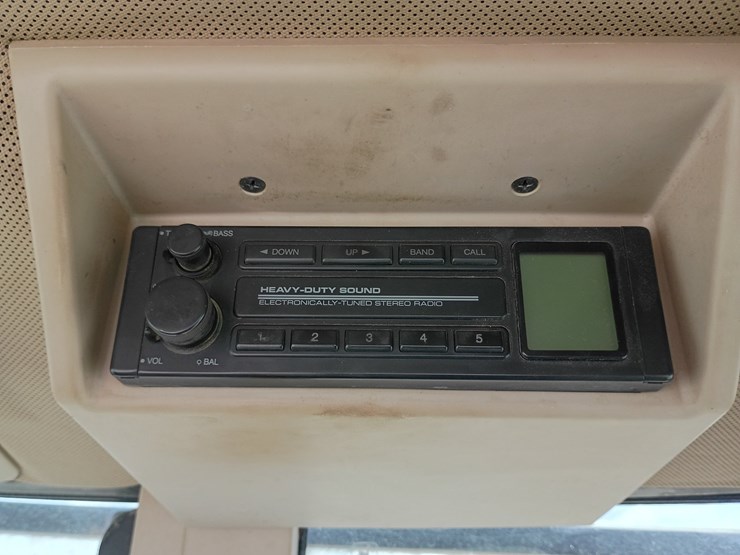 john-deere-6310-image-40