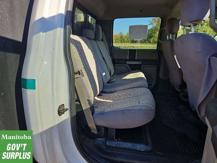 2017-ford-f550-image-17