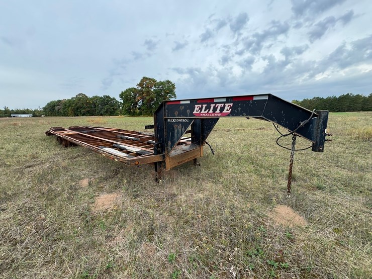 #1945-•-elite-flex-control-gooseneck-trailer-frame-image-7