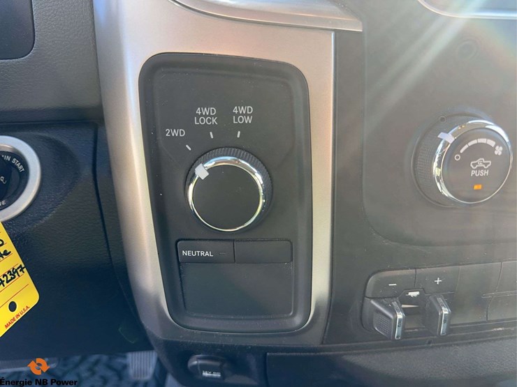 2018-ram-3500-slt-image-23