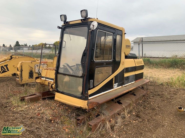 caterpillar-320-image-8