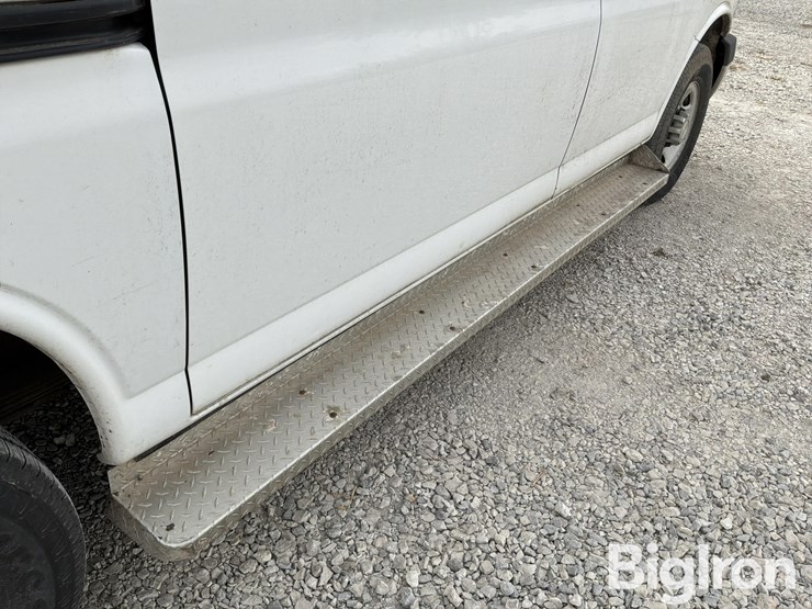 2009-chevrolet-express-g3500-image-14