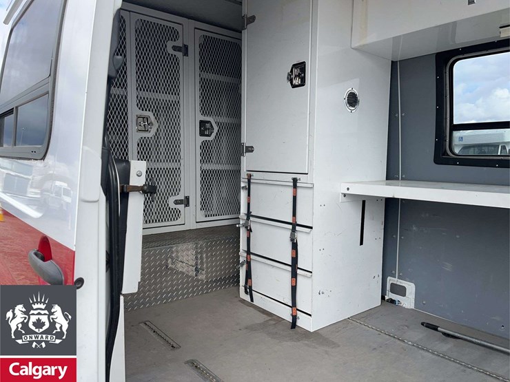 2007-dodge-sprinter-3500-image-14