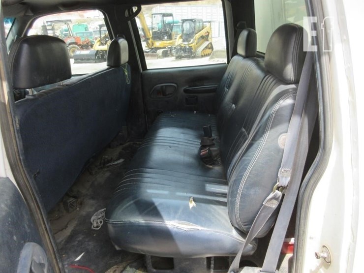 1999-chevrolet-3500-image-10