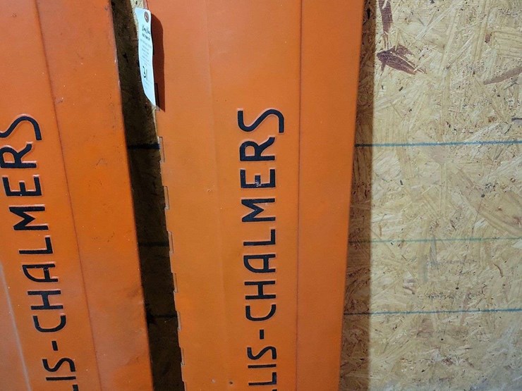 allis-chalmers-tractor-side-panels-/-shields-image-3