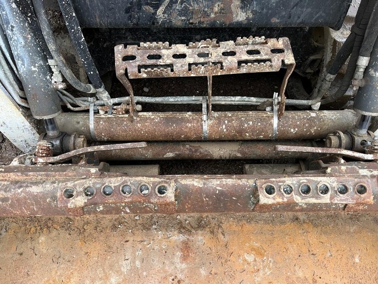 2015-bobcat-t450-image-11