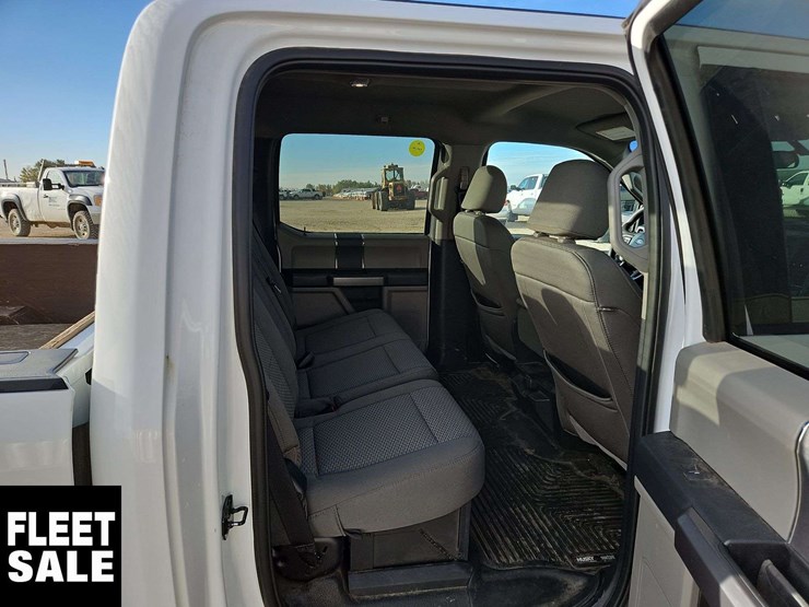 2022-ford-f250-image-24