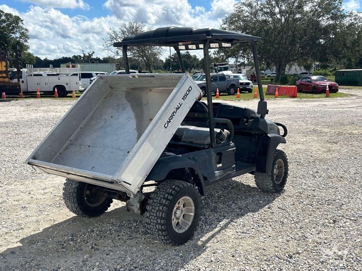2023-club-car-carryall-1500-4x4-diesel-utility-cart-image-3
