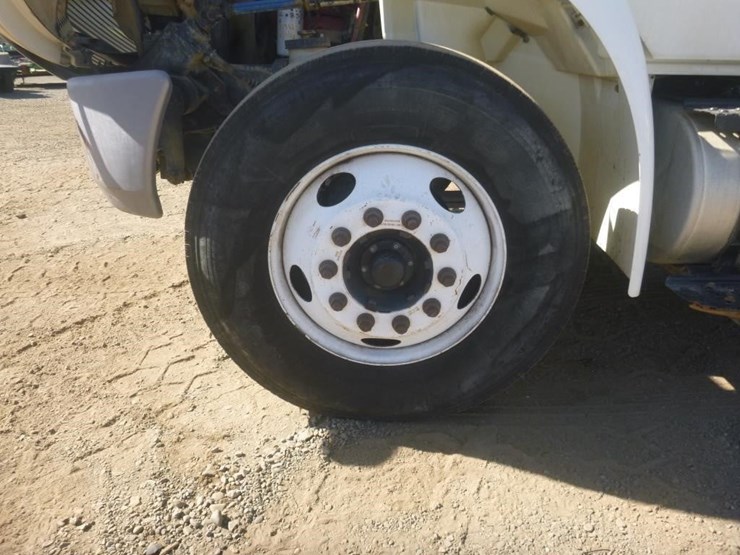2016-international-durastar-4300-image-21