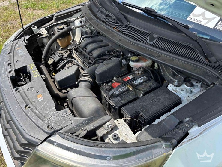 2016-ford-explorer-image-9