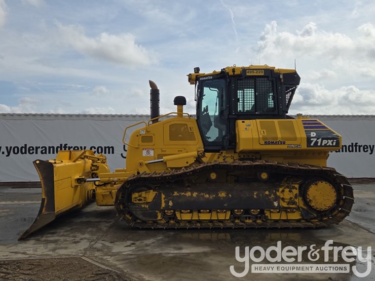 2024-komatsu-d71pxi-24-image-2