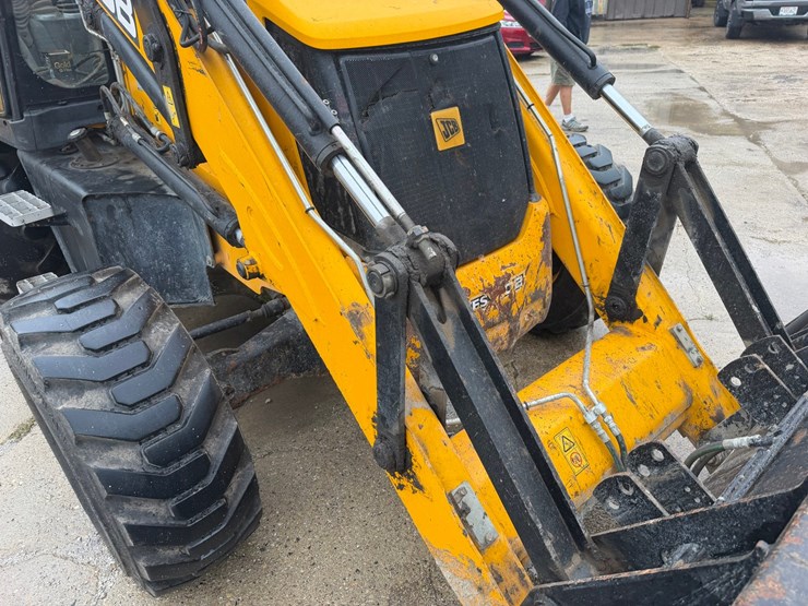 jcb-3cx-image-33