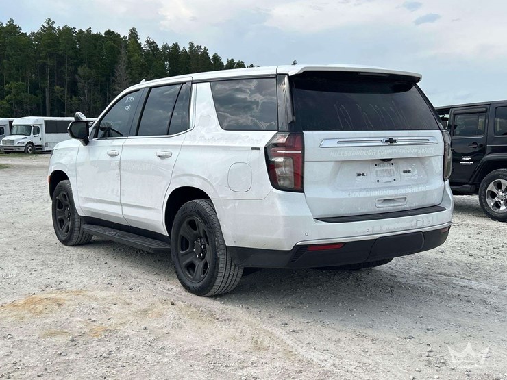 2023-chevrolet-tahoe-image-4