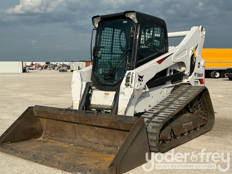 2022-bobcat-t870-image-1