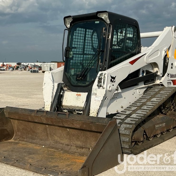 2022 BOBCAT T870