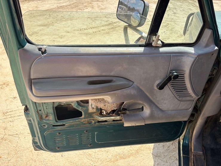 1996-ford-f150-image-7