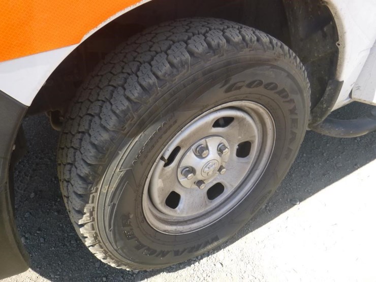 2016-dodge-1500-image-13