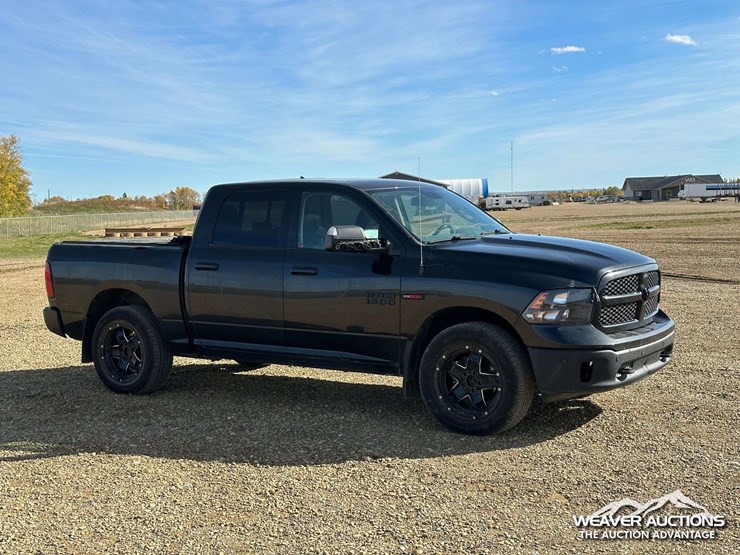 2018-dodge-1500-image-2
