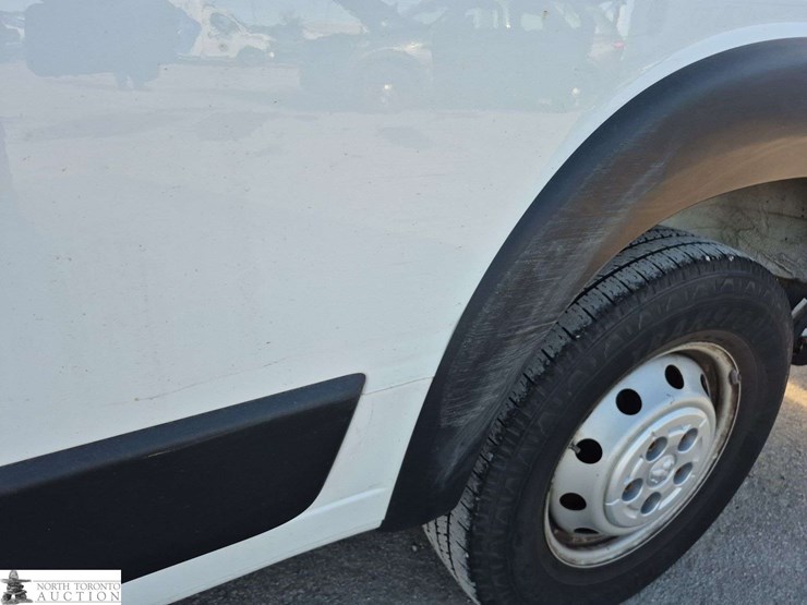 2019-ram-promaster-cargo-van-image-22