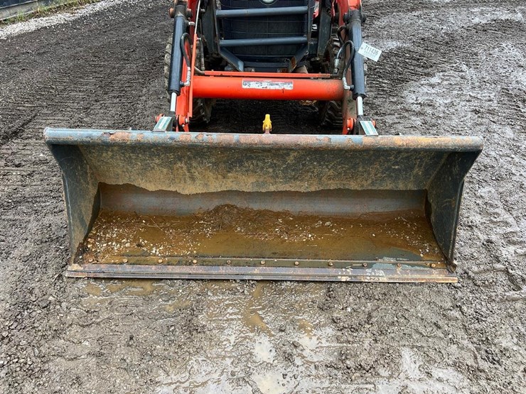 2017-kubota-l47-image-10