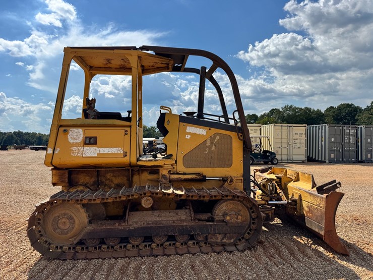 deere-550h-lt-image-8