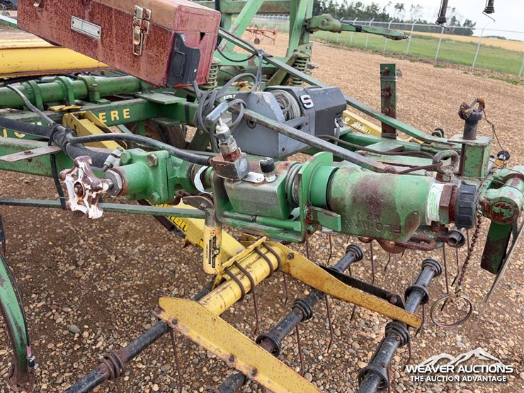 john-deere-41-image-19
