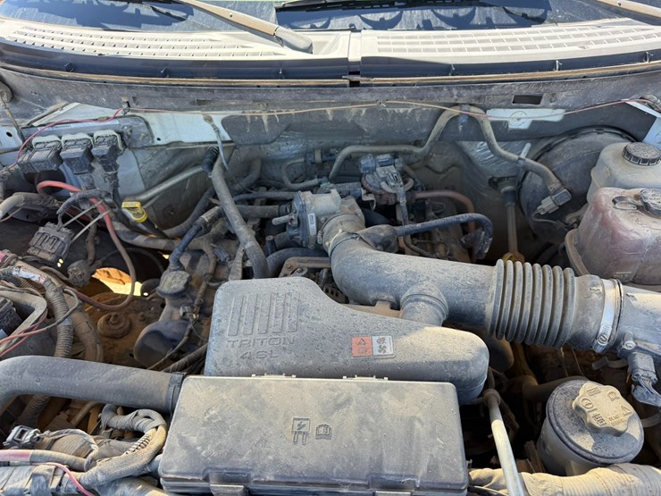 2010-ford-f150-image-26