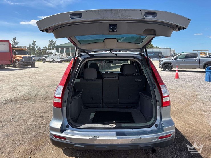 2011-honda-crv-image-19